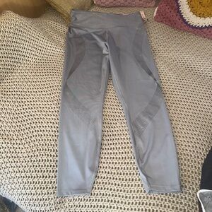 Victoria’s Secret sport essential shine leggings